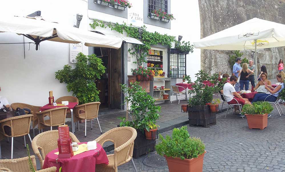 Arx Café al Vomero vicino a Castel Sant'Elmo